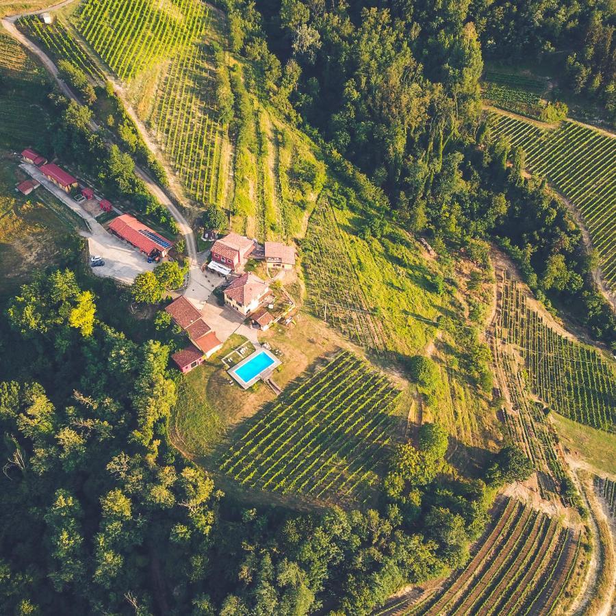 Tenuta Monteoliveto - Family Cottage - Agriturismo Nelle Langhe Vesime Exteriér fotografie