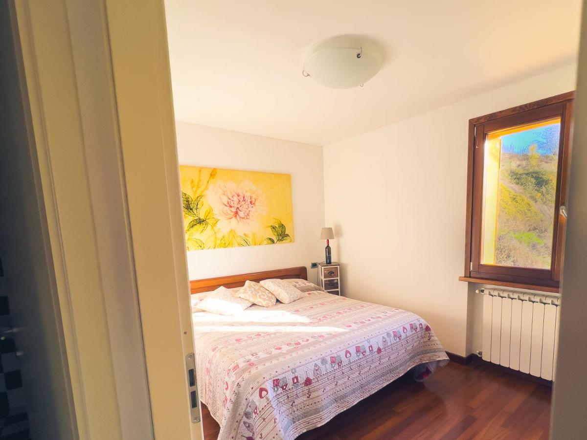 Tenuta Monteoliveto - Family Cottage - Agriturismo Nelle Langhe Vesime Exteriér fotografie